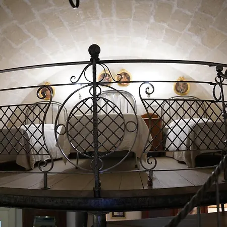 Ui Momm Matera